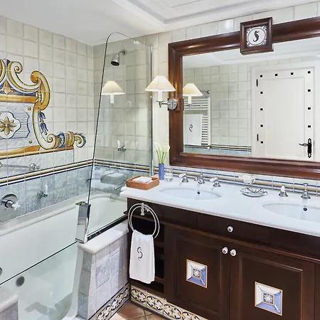 Seaside Grand Residencia - Gran Lujo Hotel 5*