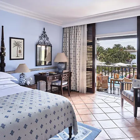 Hotel Seaside Grand Residencia - Gran Lujo