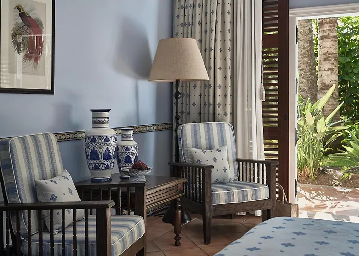 Отель Seaside Grand Residencia - Gran Lujo