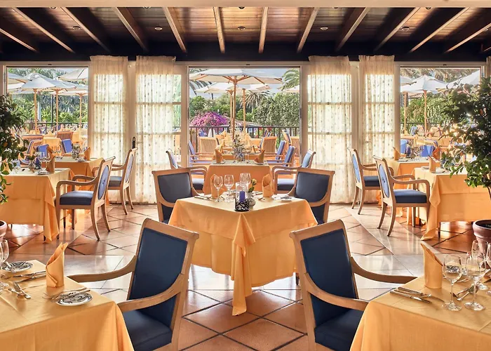 Seaside Grand Residencia - Gran Lujo Отель