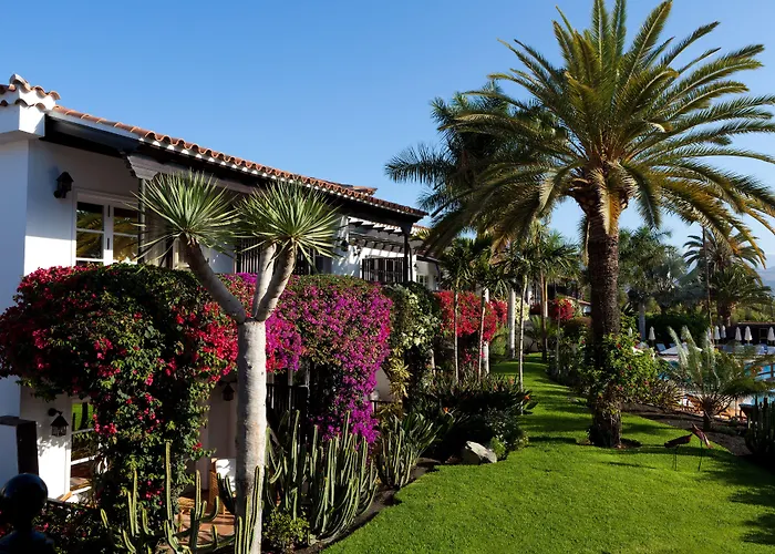 Отель Seaside Grand Residencia - Gran Lujo